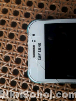 Samsung Galaxy J1 ace